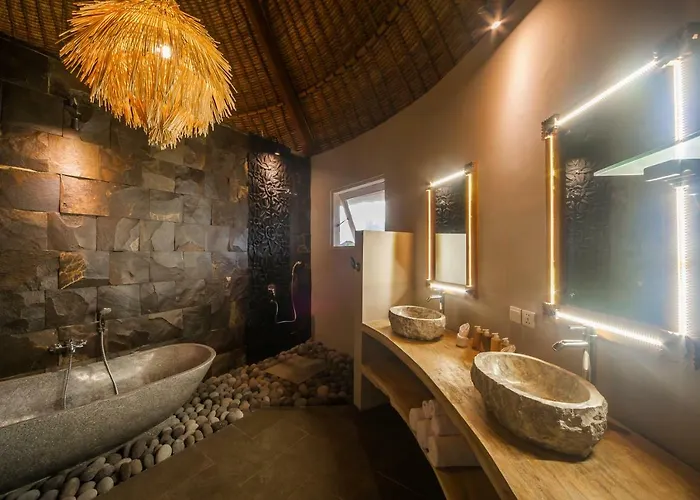 Villa Luxury Merci 3br Seminyak #2 Kuta Lombok