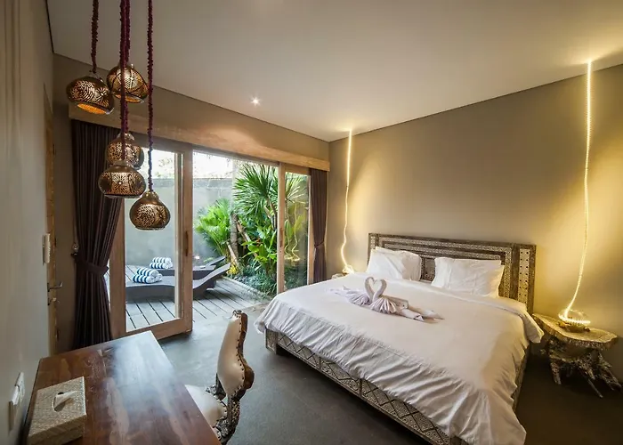 Villa Luxury Merci 3br Seminyak #2