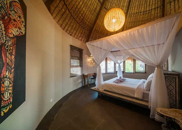 Villa Luxury Merci 3br Seminyak #2 *