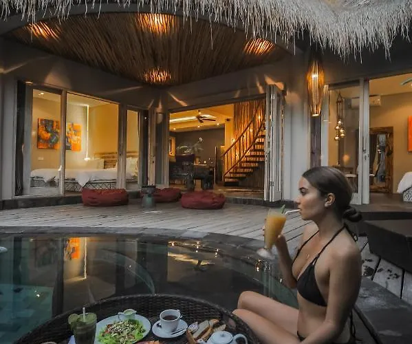 Luxury Merci 3br Seminyak #2 *